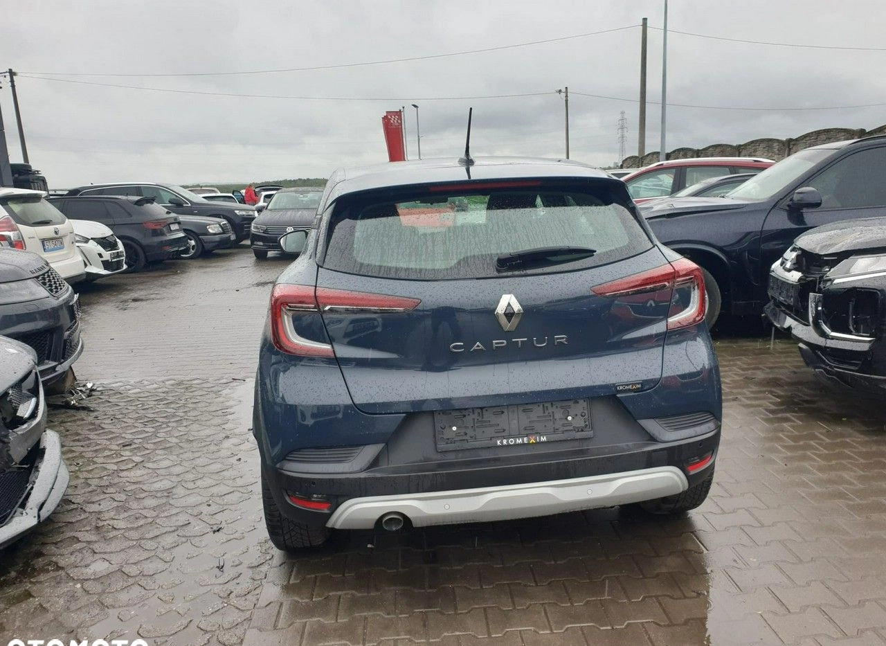 Renault Captur cena 28900 przebieg: 27000, rok produkcji 2021 z Oborniki Śląskie małe 67